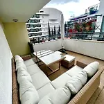 Lido View 1 *
